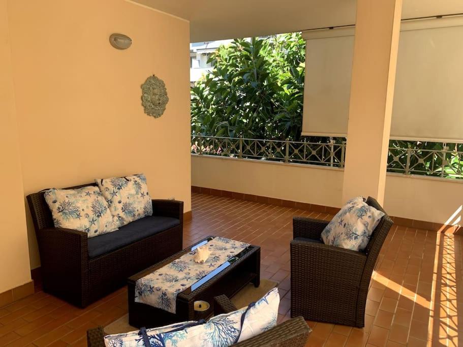 Con Ampia Veranda Appartement *